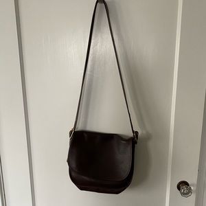 Vintage 90s Coach saddle bag